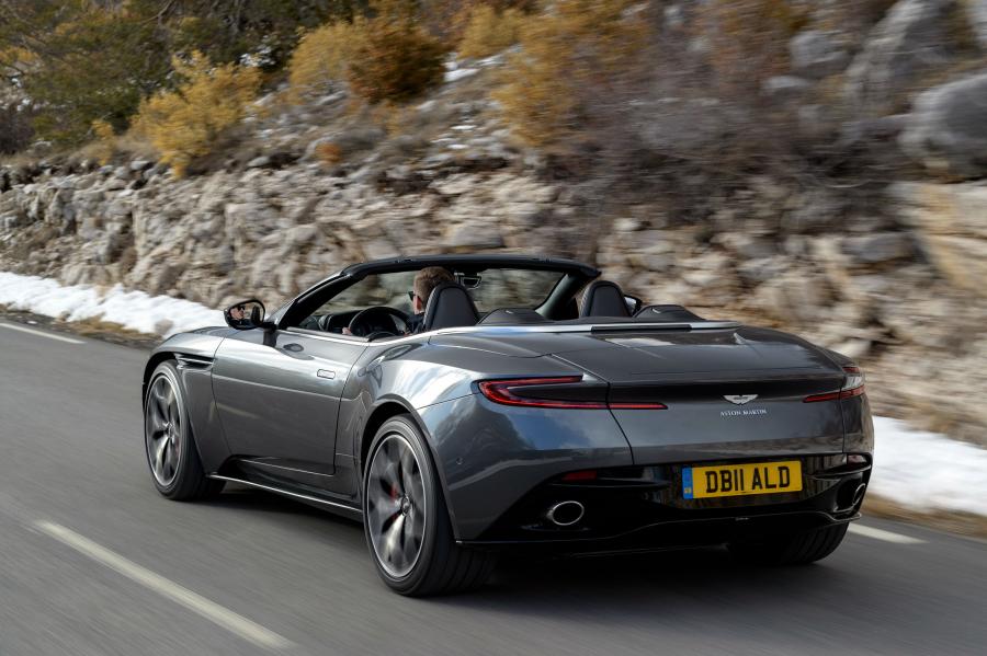 Aston Martin DB11 V8 Volante 2018 года  (WW) (фото 42 из 54)